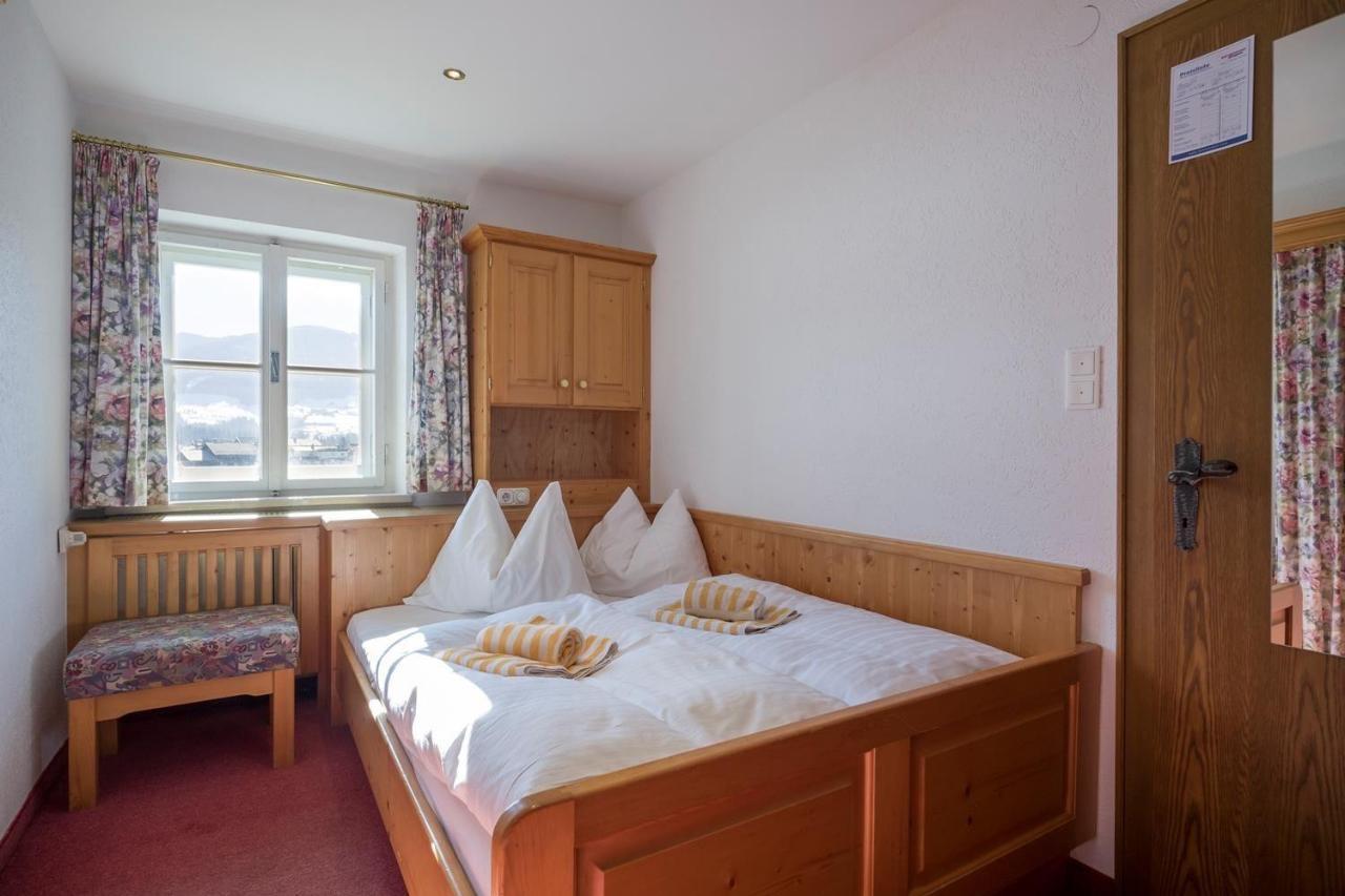 Klausnerhof Bed & Breakfast *